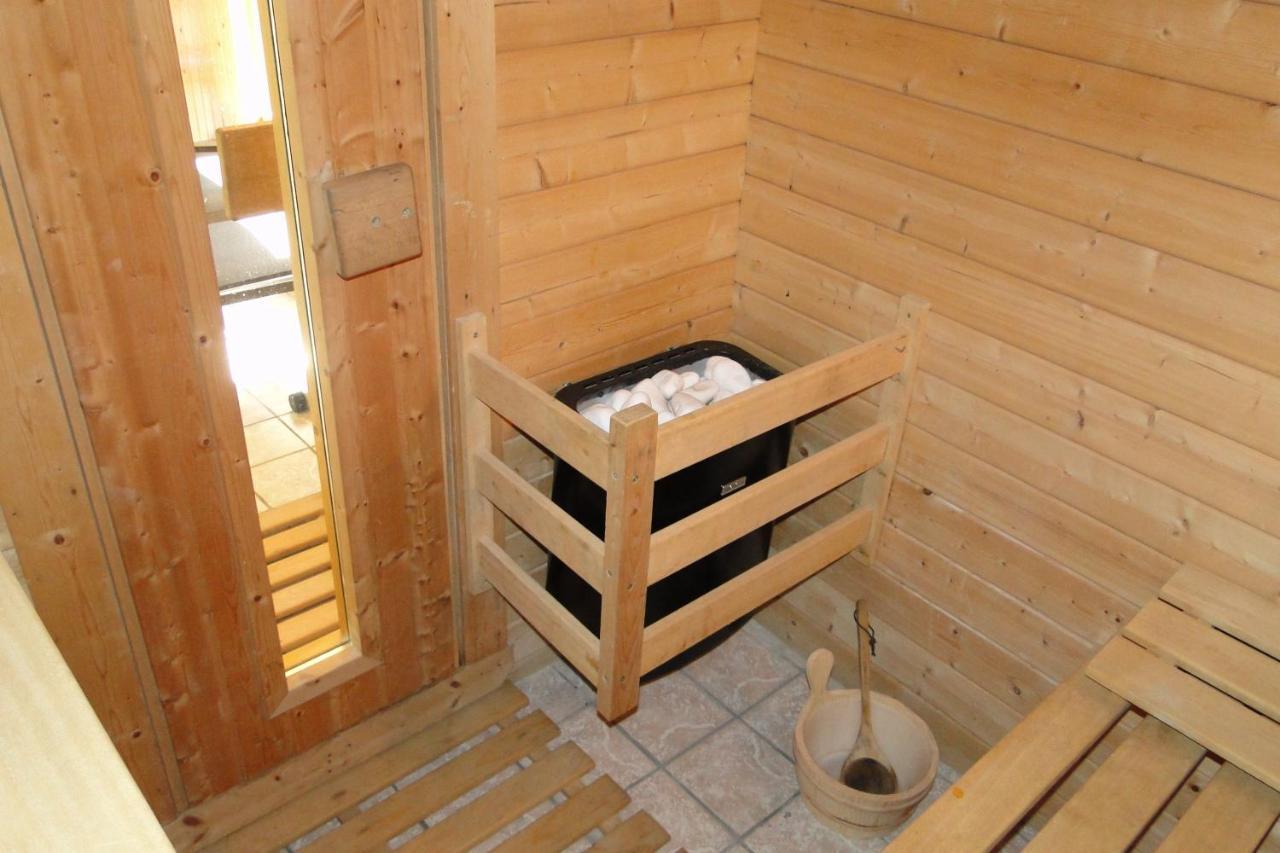 Gite 829 Montagnes Du Jura Avec Spa Et Sauna Classe 3 Etoiles Foncine-le-Haut Exterior foto